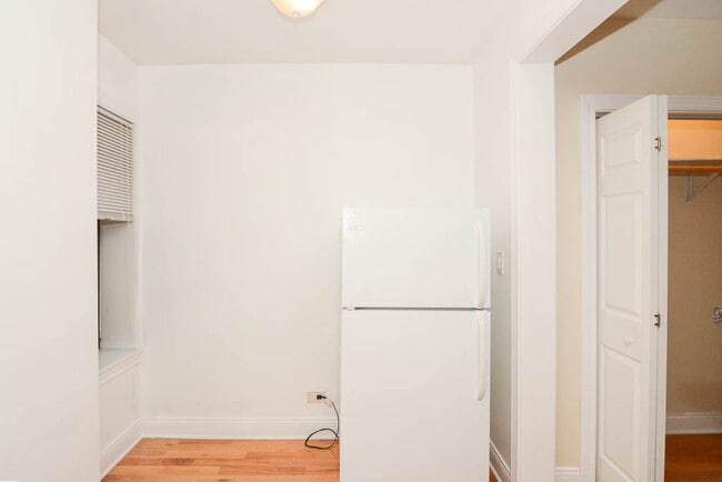 Photo - 1352 N Dearborn St Unit 803