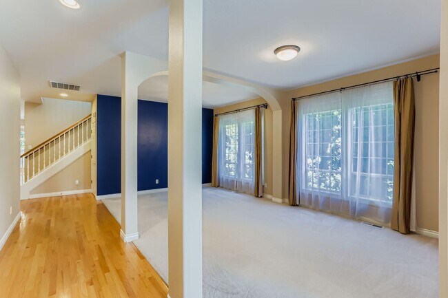 Photo - Spacious Bethany Home with Attached Garage, Fenced Yard, Washer/Dryer Included