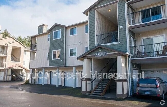 Building Photo - 10740 NE Holly St Unit 203 Rental