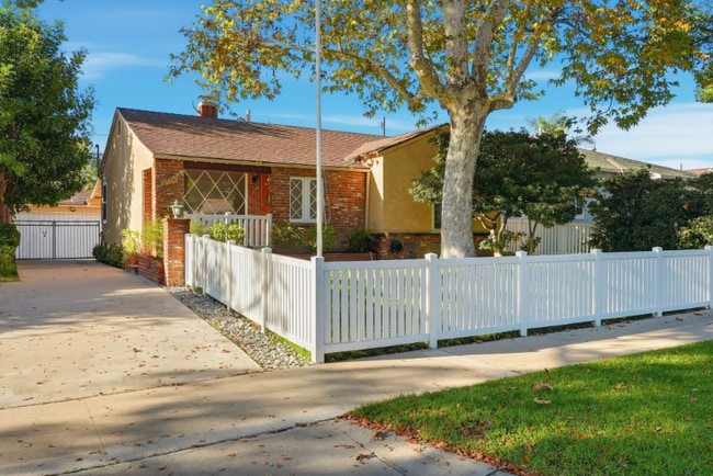 Photo - 1808 N Edison Blvd