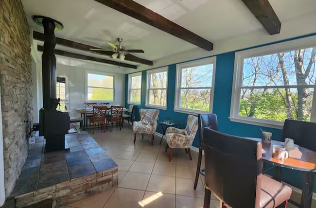 Photo - 1725 Hudson Rd