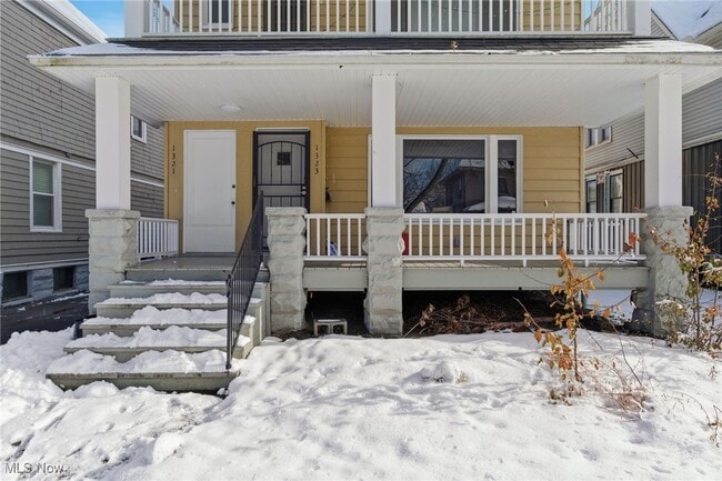 Photo - 1323 W 89th St Unit 1