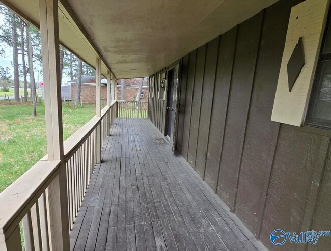 Photo - 124 Kirby Ln