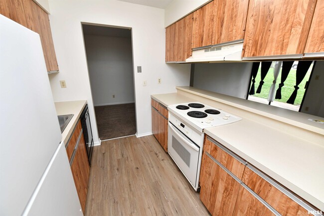 5734 Autumn Ridge Ct Unit B