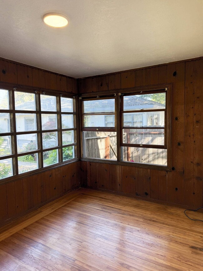 Photo - 1 Bed, 1 Bath in Glen Ellen