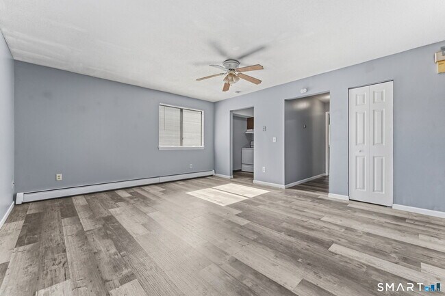 5-7 Warner St Ext Unit 7E