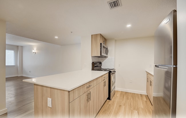 Biscayne Gardens  Apartments