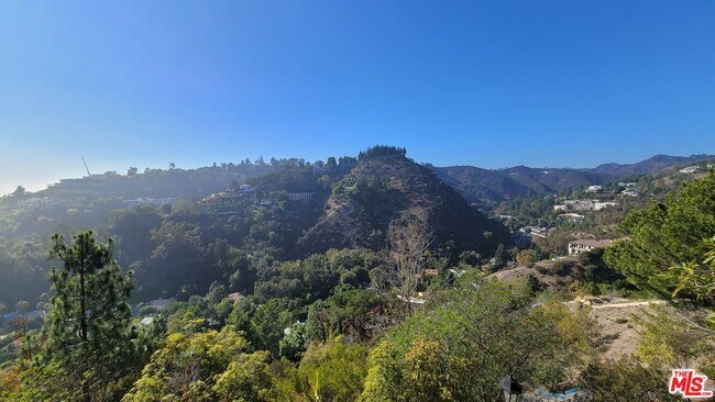 1357 Beverly Estate Dr