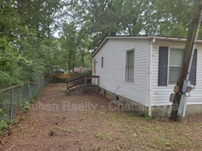 1029 Grays Dr