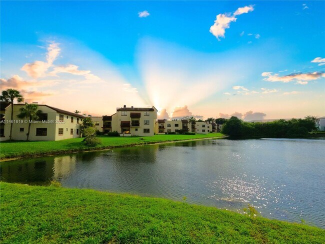 Photo - 8600 SW 149th Ave