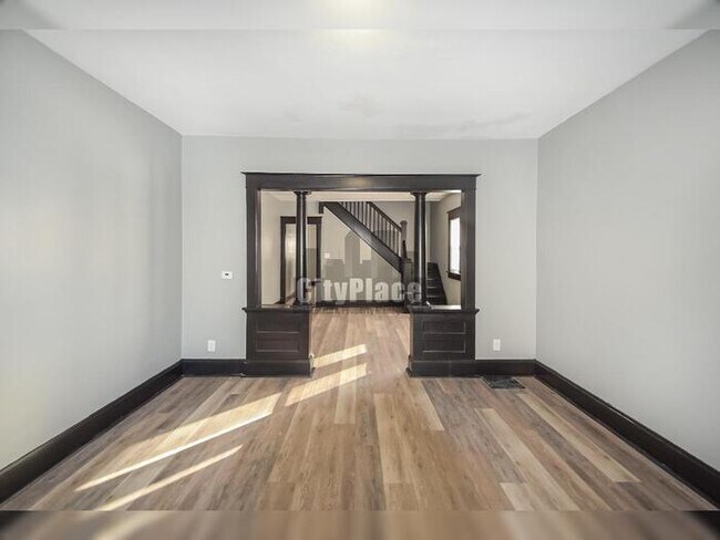 Photo - 117 N Euclid Ave