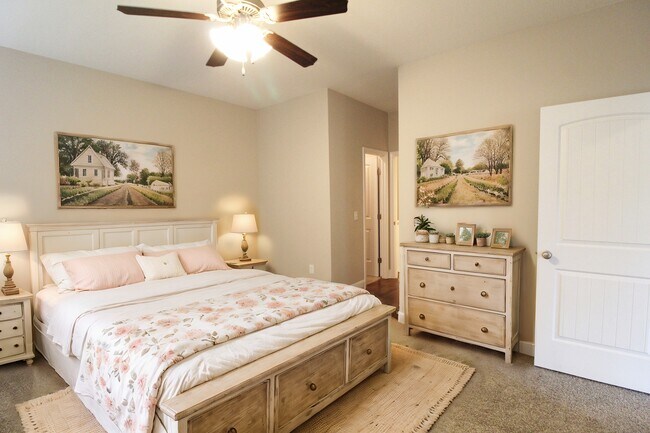 Photo - 209 Fallen Leaf Dr