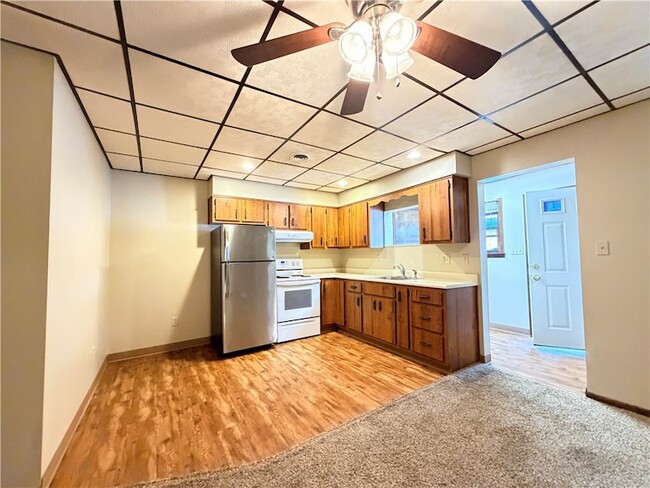 Photo - 24 W Pike St Unidad 3