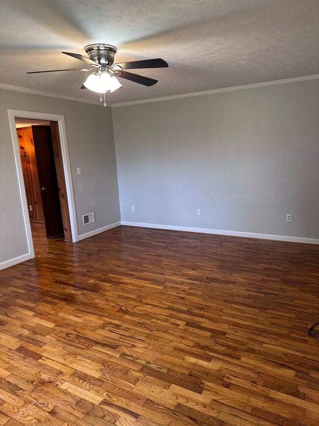 Photo - 205 West Ave NW