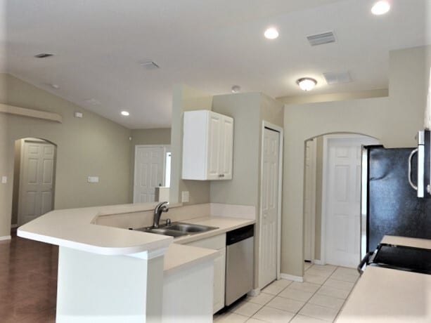 Photo - 1074 SW Bianca Ave