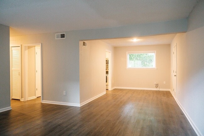 Photo - 216 N Hollywood St Unit 4