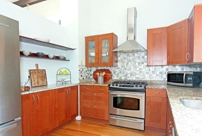 Photo - 88 St Mary St