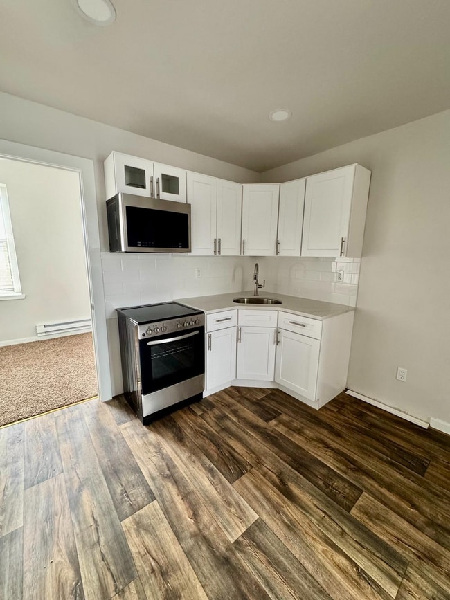 Building Photo - 3413 Frankford Ave Unit 4