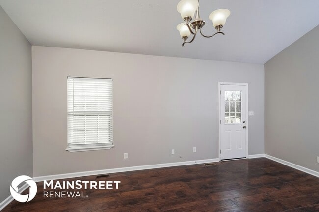 Photo - 6712 Leverett Ln