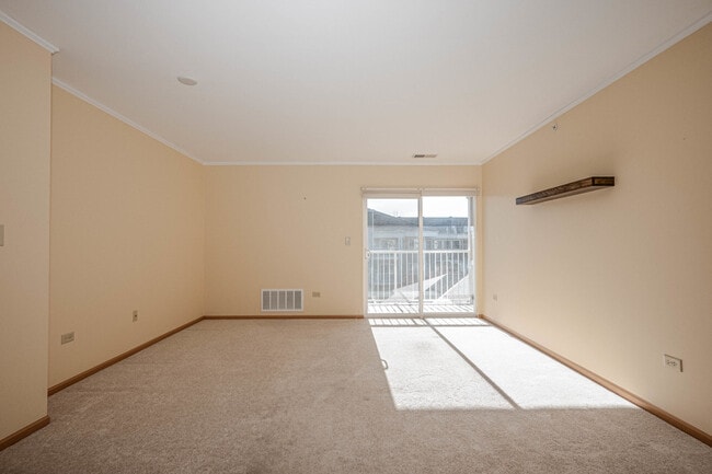 Photo - 801 N McLean Blvd