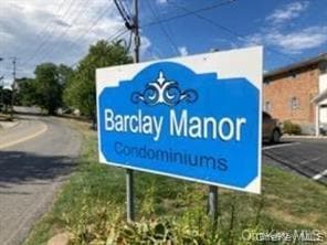 Building Photo - 502 Barclay Manor Unit 5B