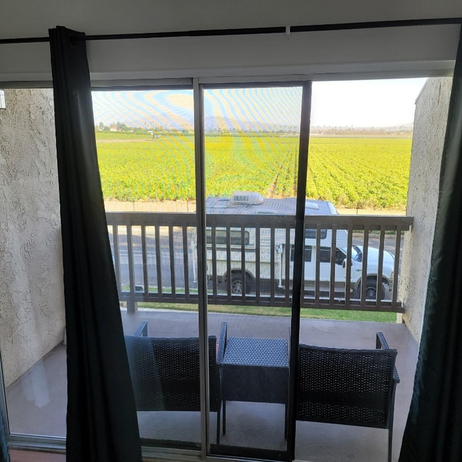 Photo - 1577 Raccoon Ct