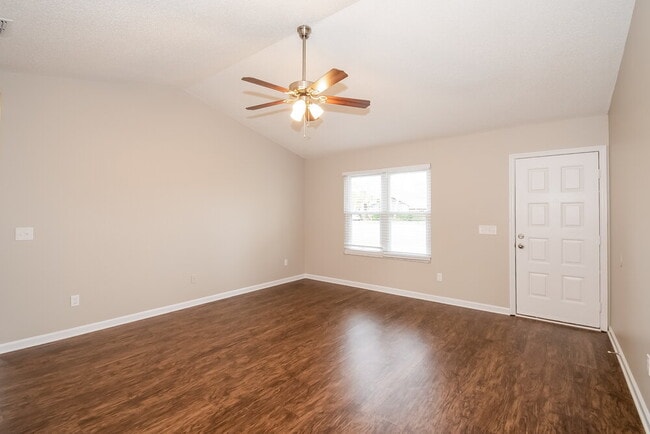 Photo - 1775 Irish Spring Ct
