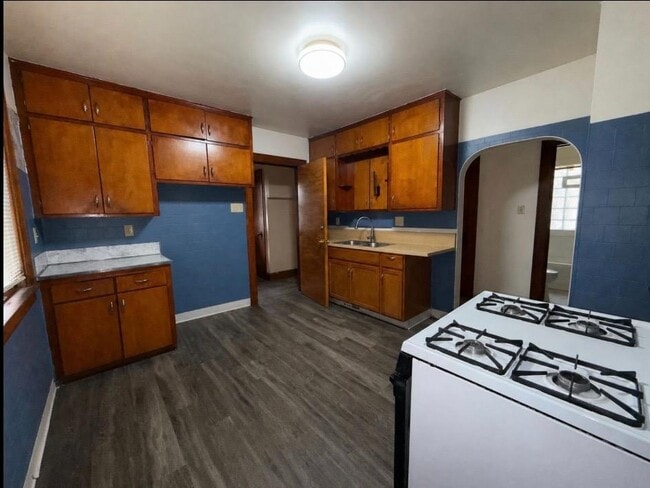 Photo - 5439 N 40th St Unit 5439 Lower