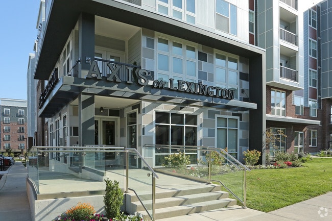 Photo - Axis on Lexington