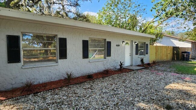 Building Photo - 3/3 Beautiful Tampa Home Available Now !