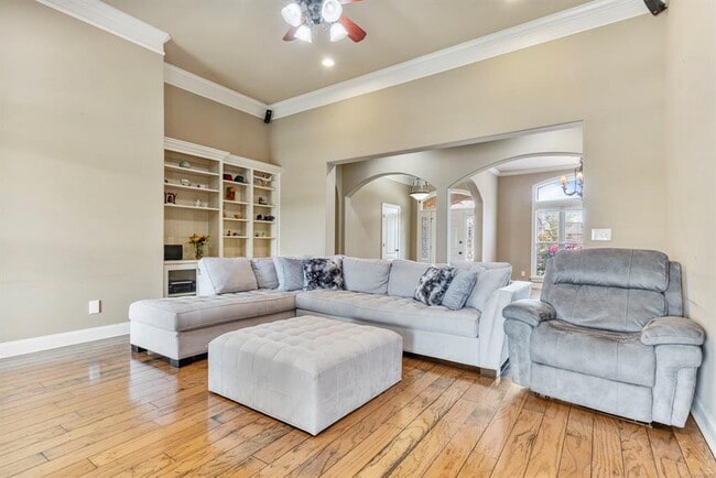 Photo - 5300 Sienna Cir