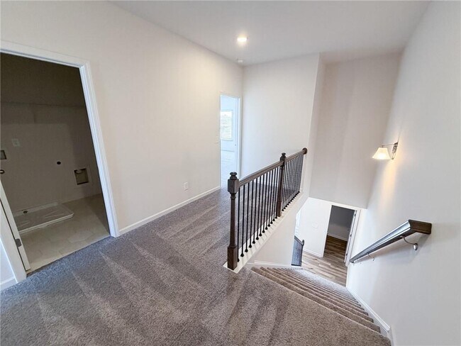 Photo - 1011 Stiles Rd SW
