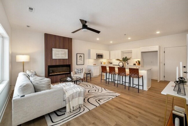 Photo - 6501 Hickman Rd