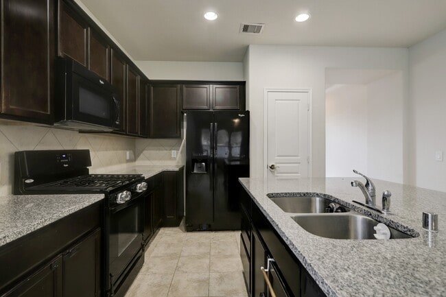 Photo - 16617 Conner Creek Ln