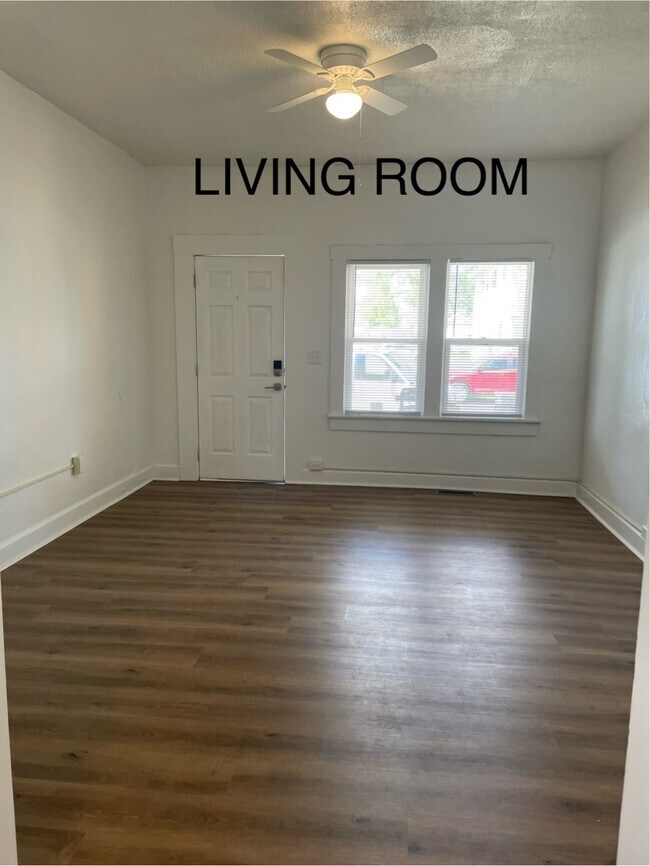 221 E 13th St Unidad 1