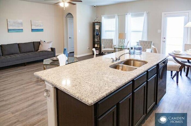 Photo - 10136 Spice Ln