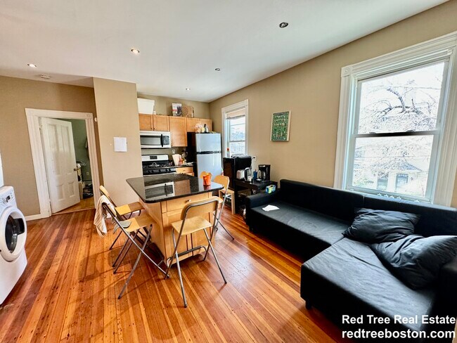 Photo - 254 Cypress St