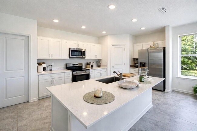 1824 Foreman Rd