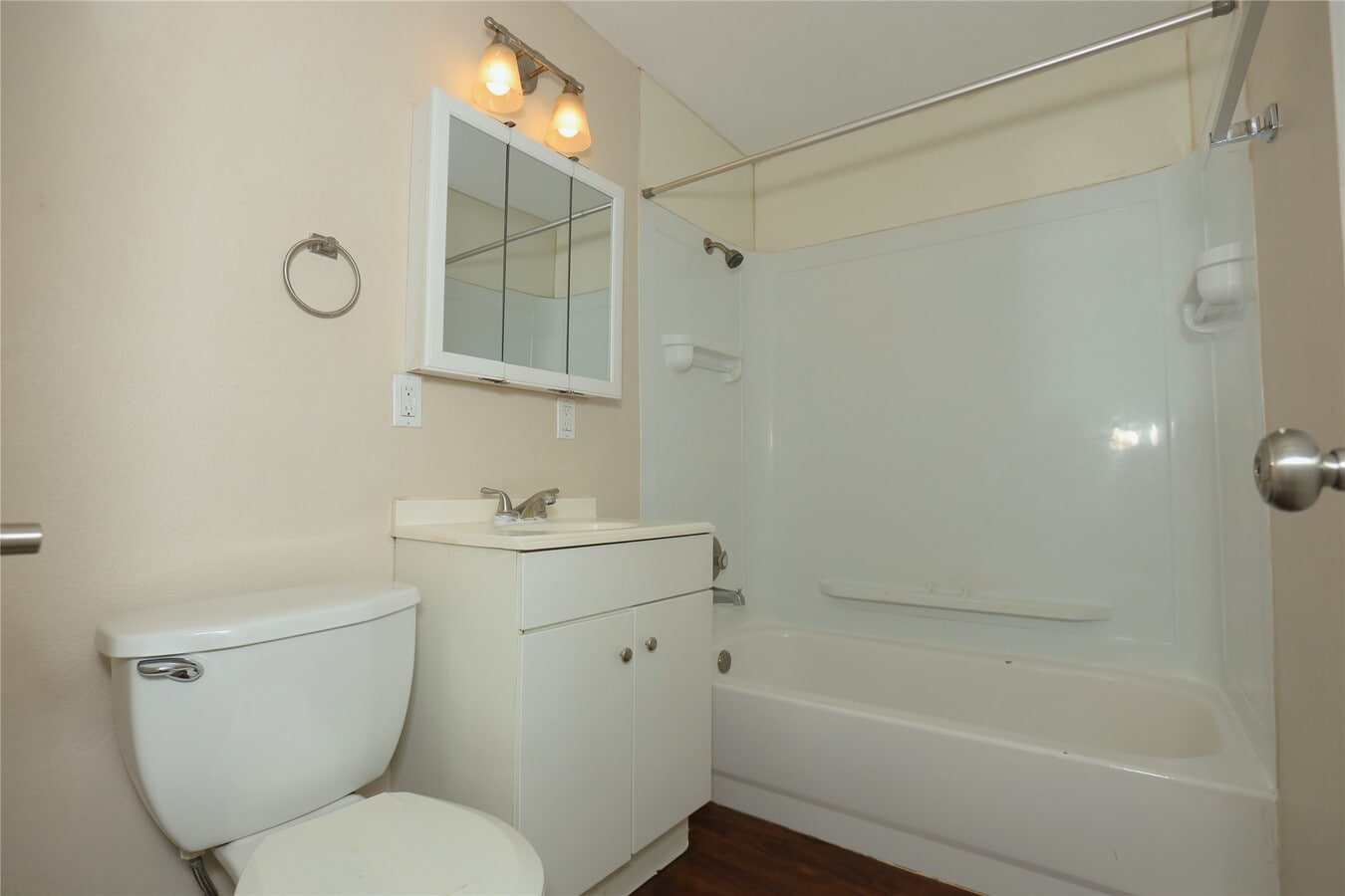 Photo - 256 E Pecan Ln Unit 3