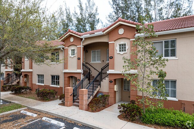 Entrance - The Cove II at Briar Bay