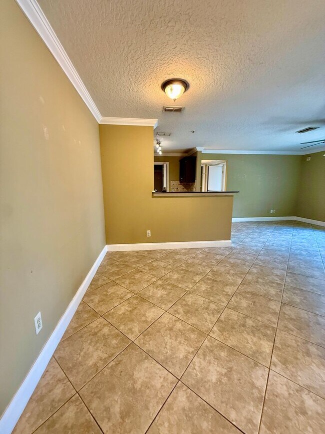 7701 Timberlin Park Blvd