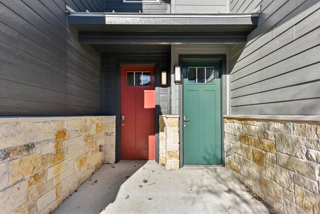 Photo - 17012 Marsh Wren Pass