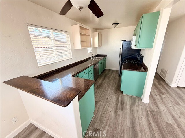 Photo - 2613 Calle Del Comercio