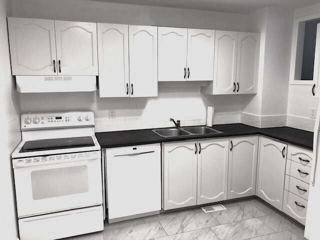 Photo - 55 Sunridge Ln