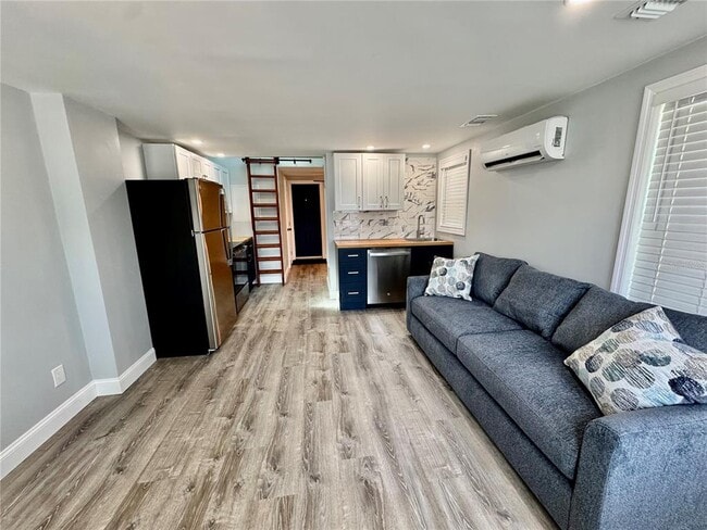 Photo - 119 125TH Ave Unit A