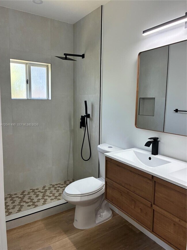 Photo - 211 SW 15th Terrace