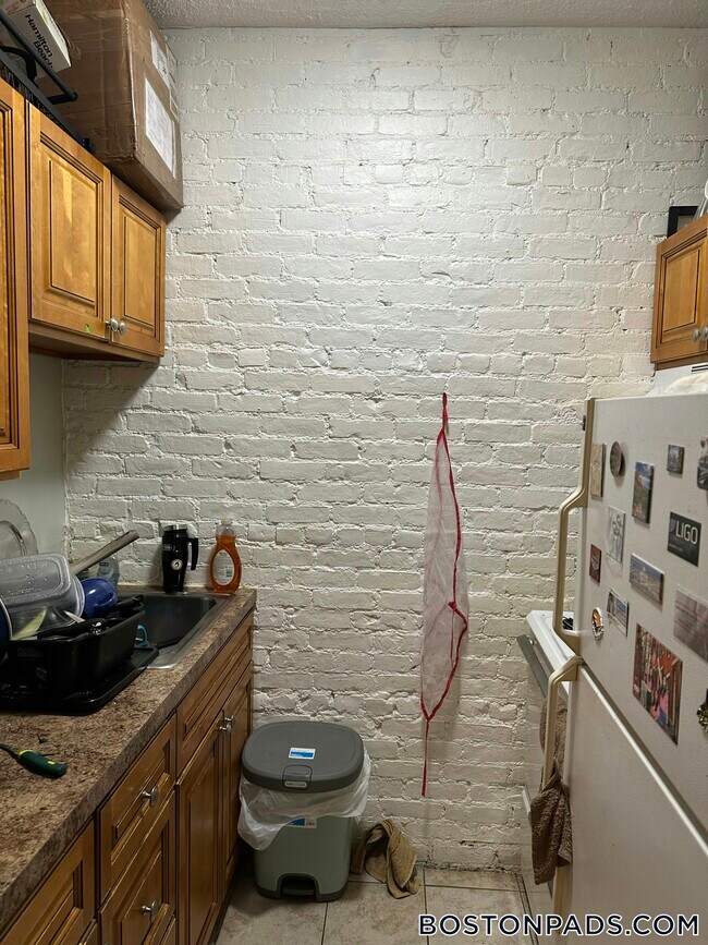 Photo - 886 Huntington Ave Unidad 8