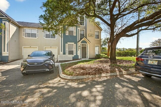 Photo - 13703 Richmond Park Dr N Unidad 1402