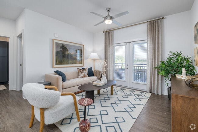 2BR, 2BA - 1,142SF - Living Room