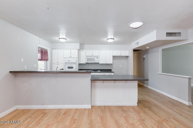 Photo - 1722 E Broadmor Dr